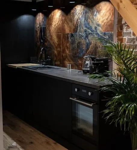 Przy Dworcu Glownym Pkp Apartment *